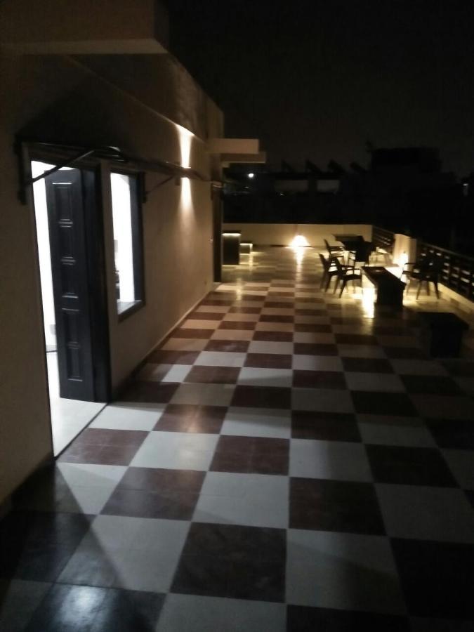 Metro Inn Pg Gurgaon Ngoại thất bức ảnh